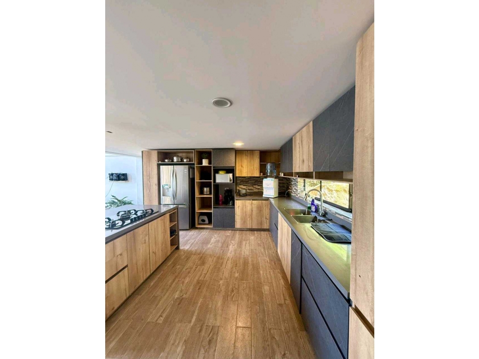 Venta de casa campestre de dos niveles en Belén Jardín (Guayacanes) — foto 5