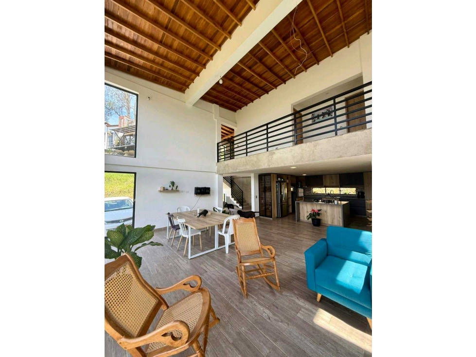 Venta de casa campestre de dos niveles en Belén Jardín (Guayacanes) — foto 6