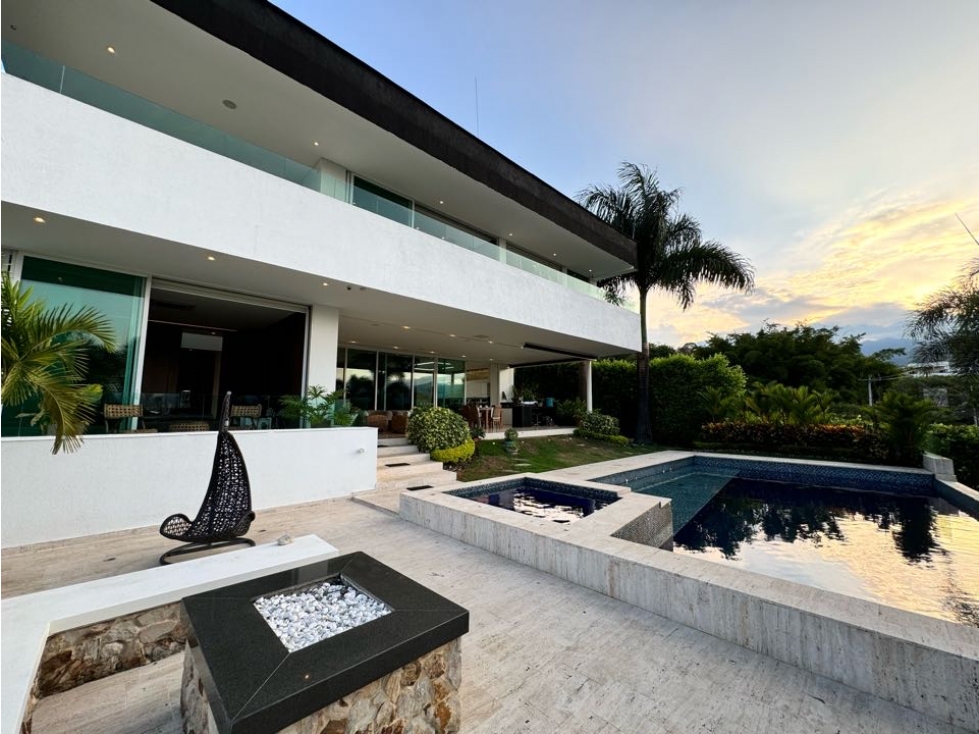 Venta de Casa Campestre de Lujo En Pance