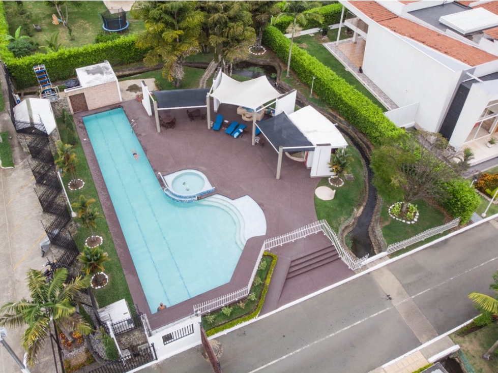 Venta de Casa Campestre de Lujo en Pance sector La Viga — foto 3