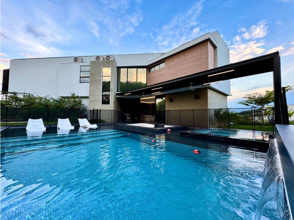 Venta de Casa Campestre de Lujo en Pance Cali — foto 4