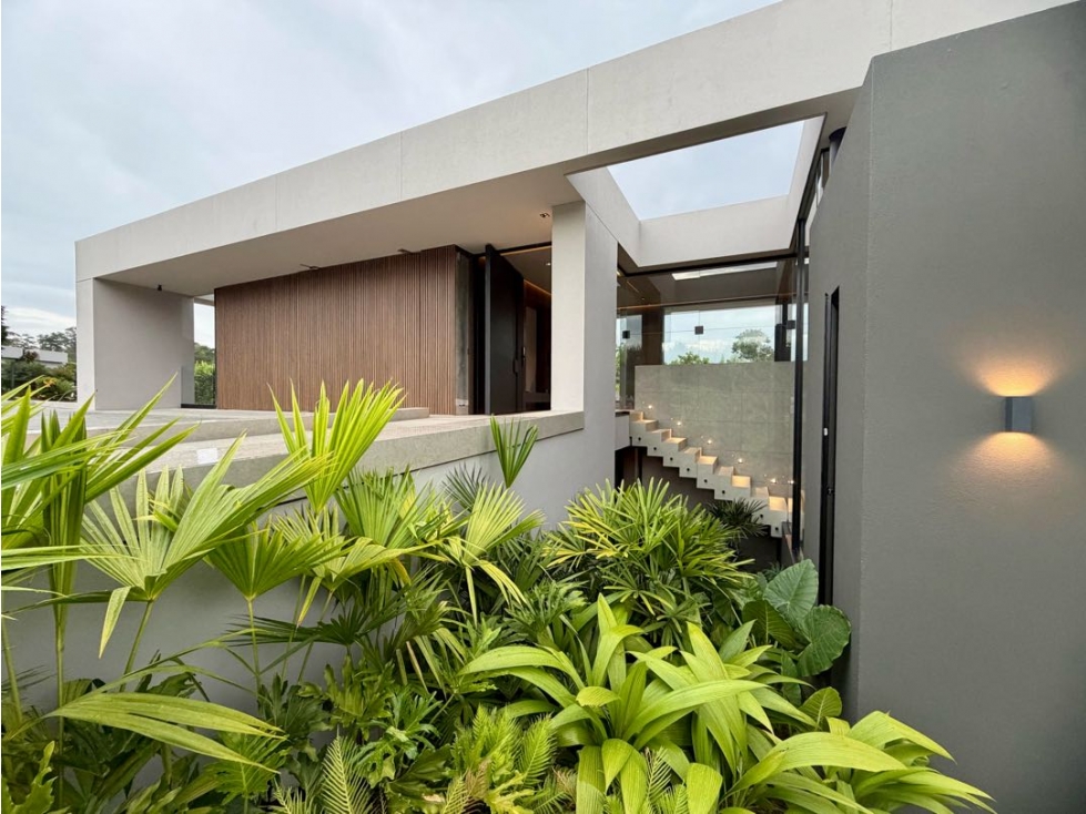 Venta de Casa Campestre de Lujo en Malabar Cerritos Pereira — foto 2