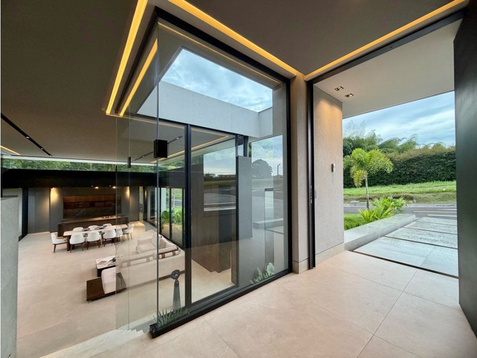 Venta de Casa Campestre de Lujo en Malabar Cerritos Pereira — foto 3