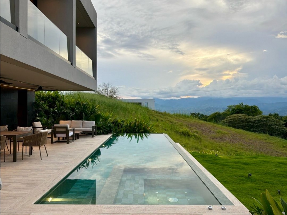 Venta de Casa Campestre de lujo en Cerritos Casa Oculta — foto 4