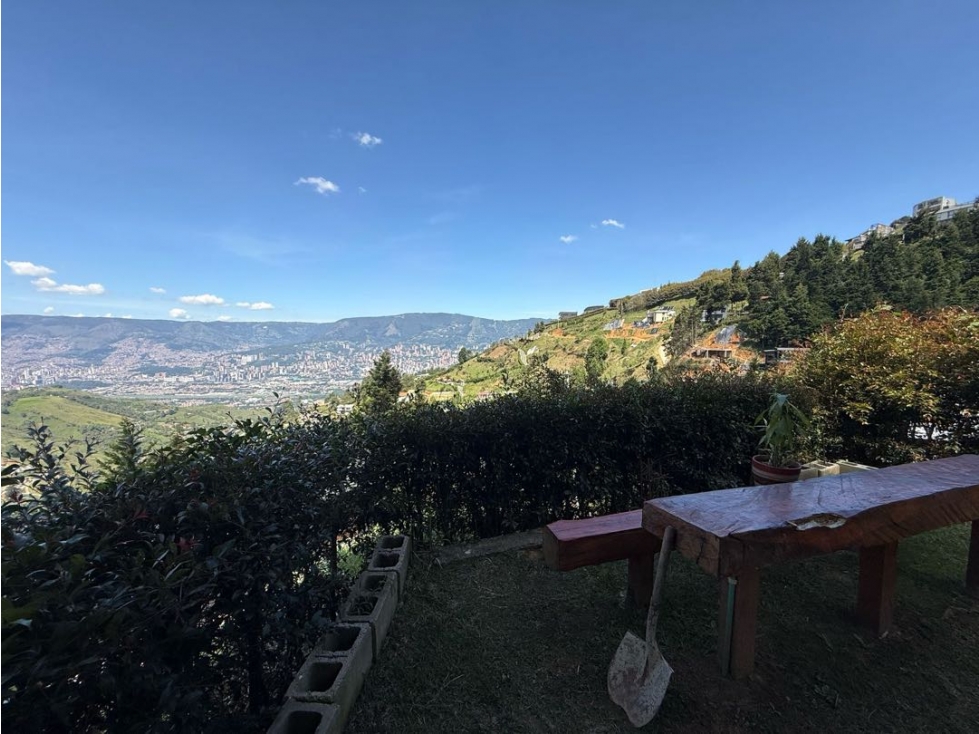 Venta de casa campestre en Belén vereda el jardín independiente