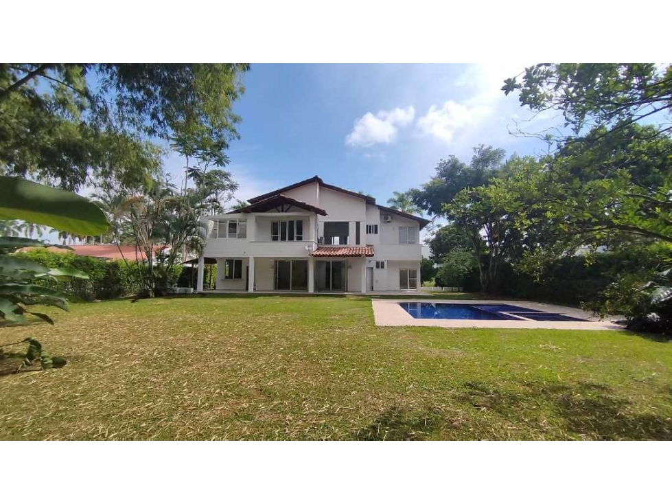 VENTA DE CASA CAMPESTRE EN CONDOMINIO, CERRITOS, PEREIRA.