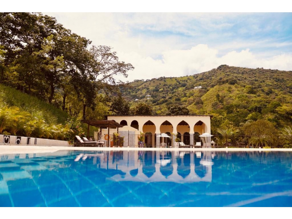 Venta de casa campestre en condominio Sopetran Antioquia