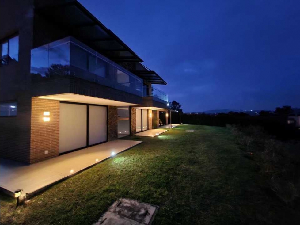 VENTA DE CASA CAMPESTRE EN EL ALTO DE LAS PALMAS, CON VISTA — foto 3