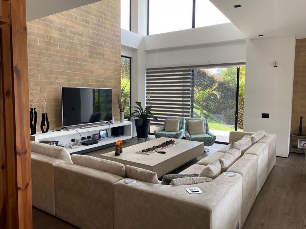 Venta de casa campestre en el alto de las palmas — foto 4