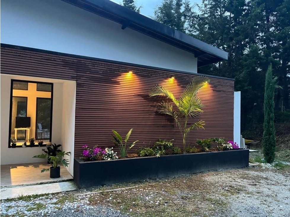VENTA DE CASA CAMPESTRE EN GUARNE
