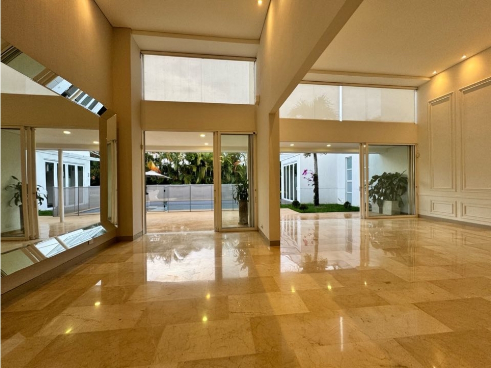 Venta o Alquiler de Casa Campestre en Pance Un Nivel sector La Viga
