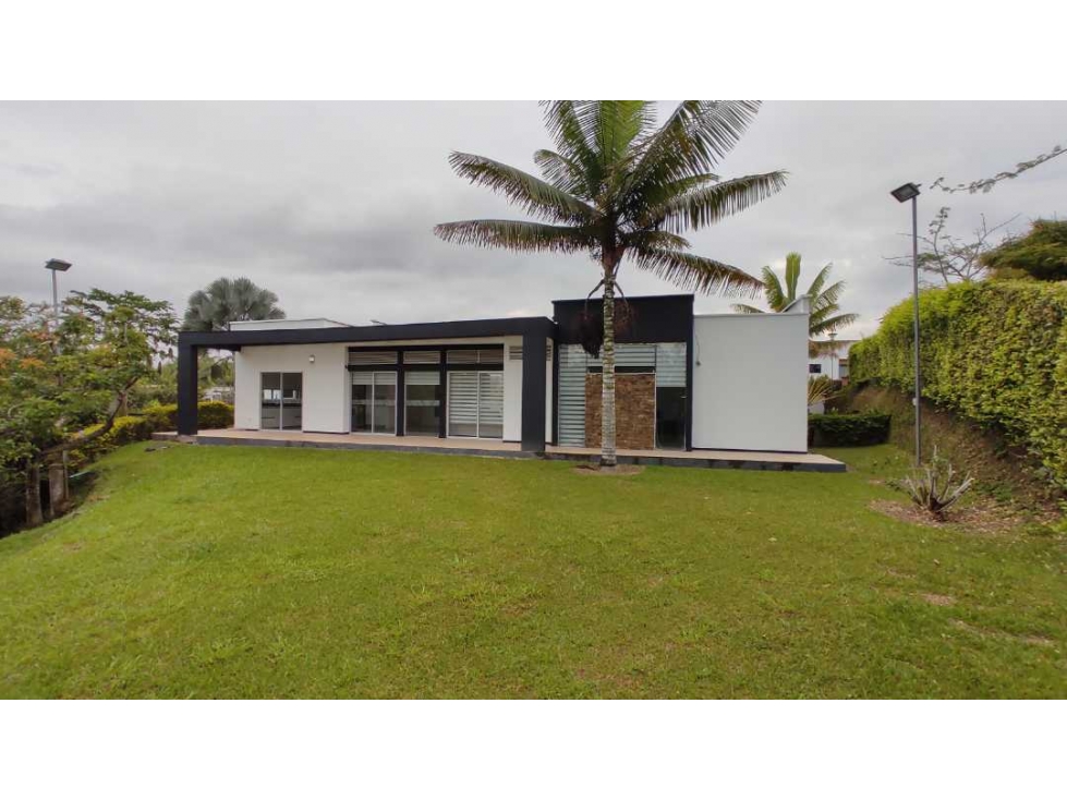 VENTA DE CASA CAMPESTRE EN COLOMBIA, PEREIRA, PUEBLITO CAFETERO