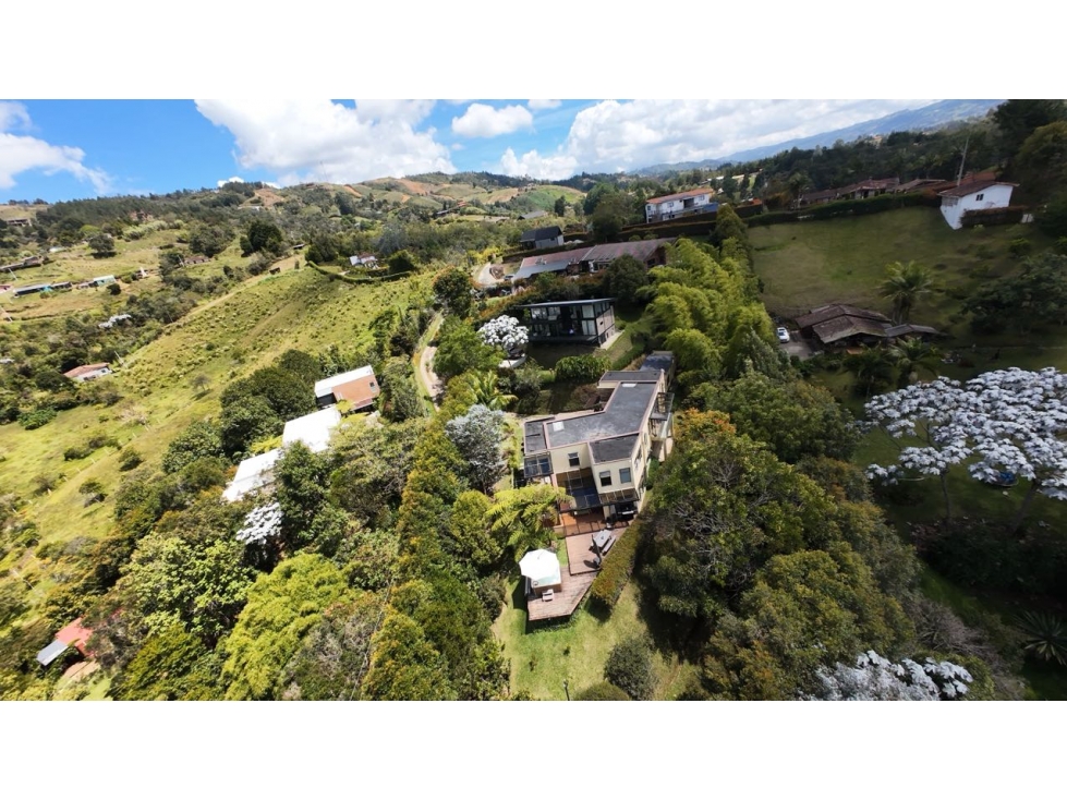 Venta de casa campestre en Rionegro