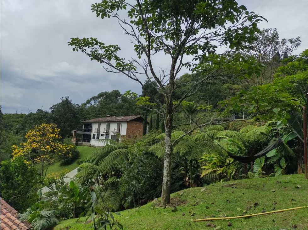 ARRIENDO DE CASA CAMPESTRE EN SABANETA SECTOR LA DOCTORA - 2