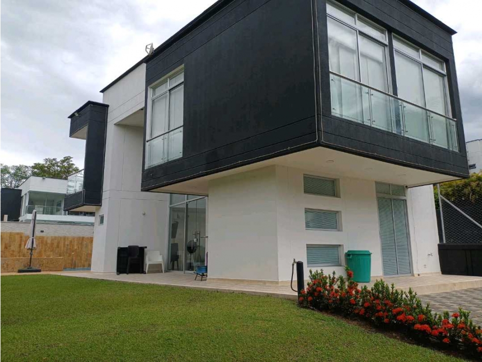 VENTA DE CASA CAMPESTRE EN SAN JERÓNIMO