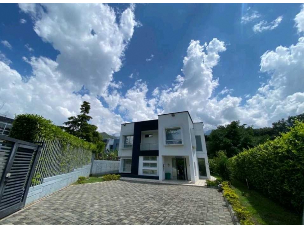 VENTA DE CASA FINCA EN SAN JERÓNIMO.