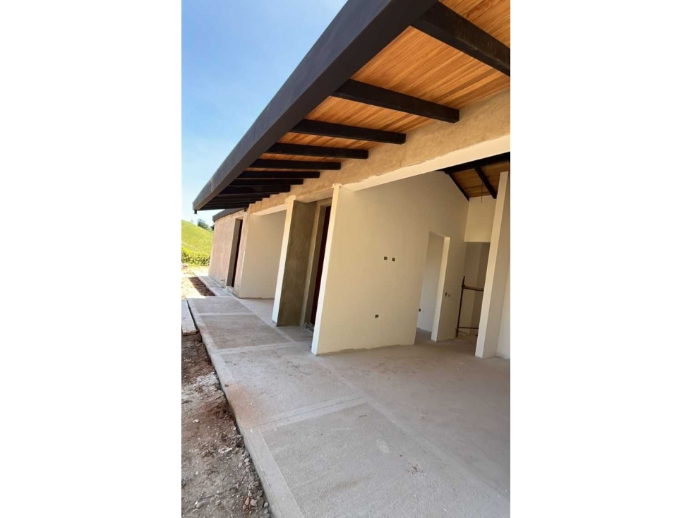 VENTA DE CASA CAMPESTRE EN SAN ANTONIO RIONEGRO — foto 2