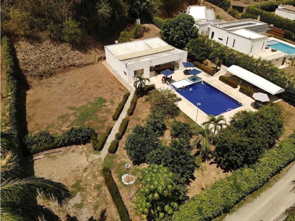 VENTA DE CASA CAMPESTRE EN SOPETRAN SECTOR SAN NICOLAS — foto 4