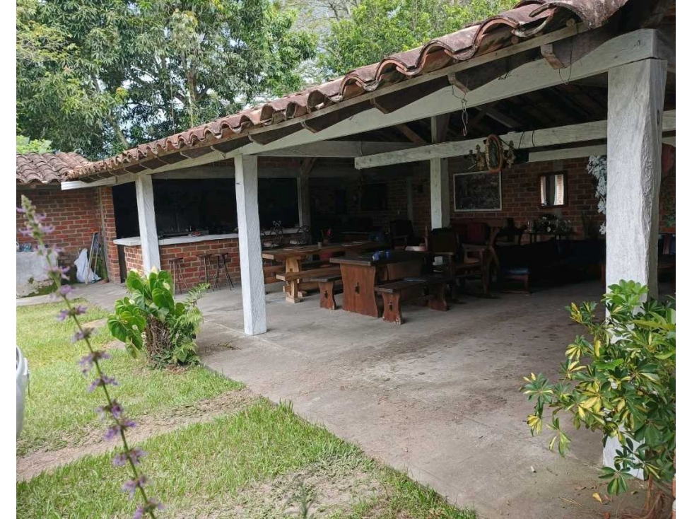 VENTA DE CASA CAMPESTRE HOLGUIN VALLE - 1