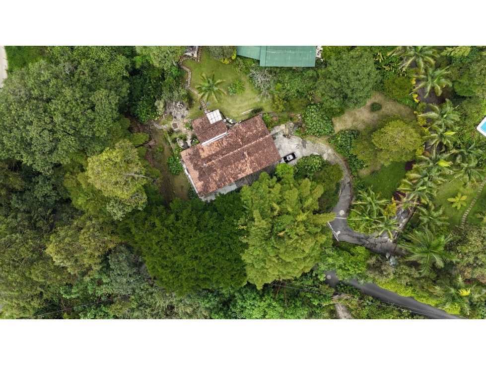 Venta de casa campestre independiente loma del chocho envigado — foto 5