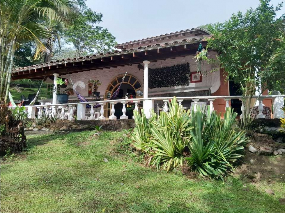 VENTA DE CASA CAMPESTRE, LA PINTADA SUROESTE ANTIOQUEÑO - 1