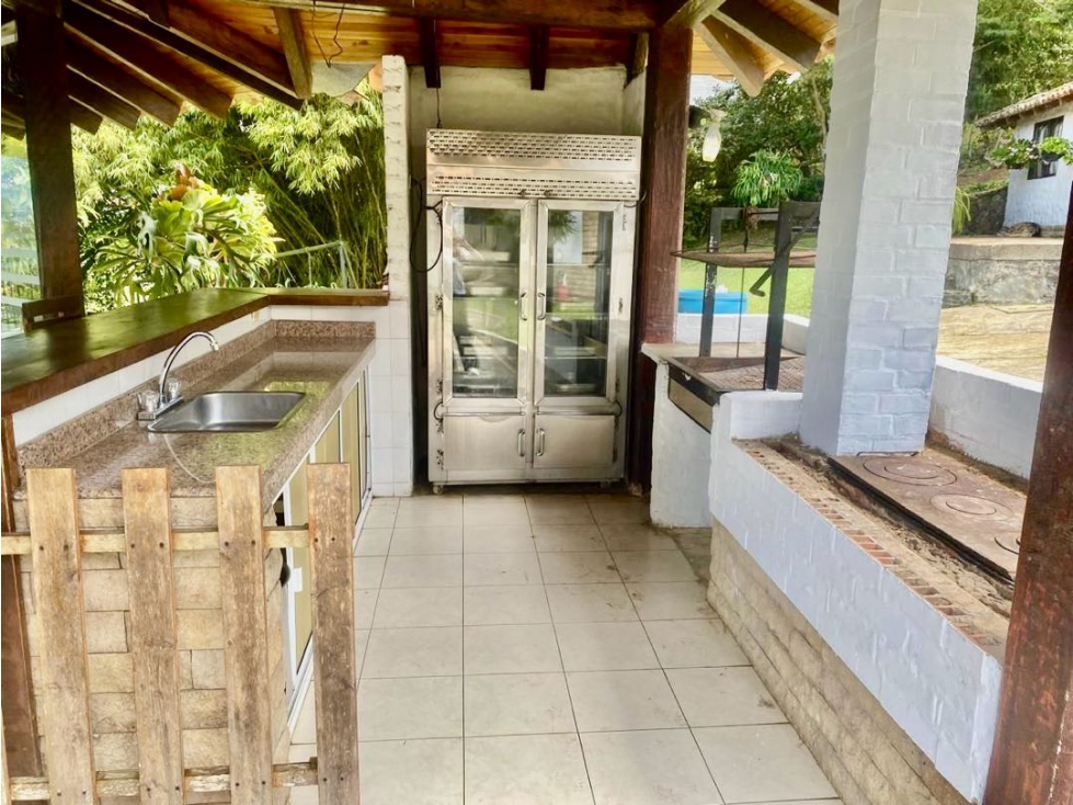 VENTA DE CASA CAMPESTRE LAGO CALIMA - 3