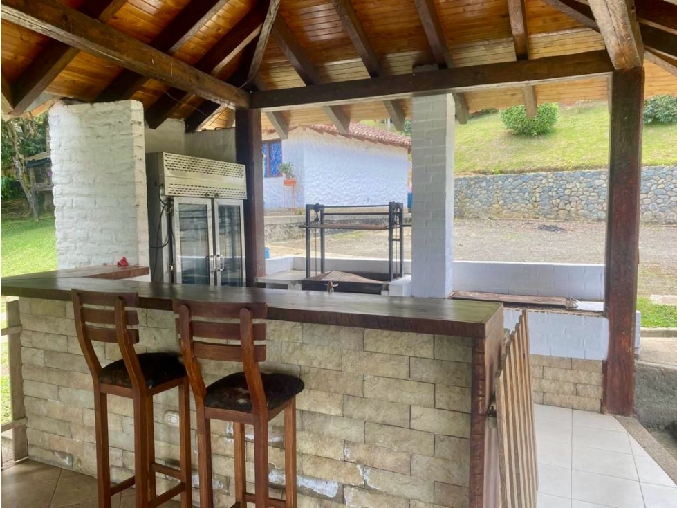 VENTA DE CASA CAMPESTRE LAGO CALIMA - 4