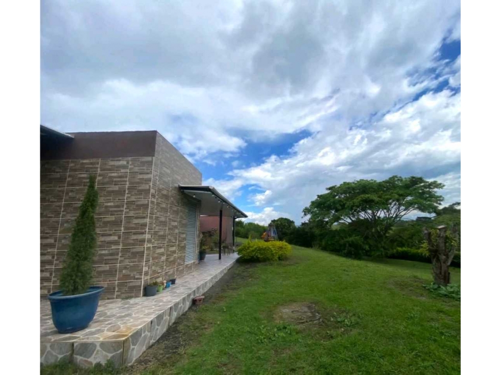 VENTA DE CASA CAMPESTRE MORELIA PEREIRA RISARALDA
