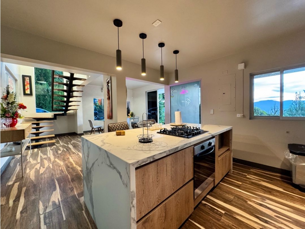 Venta de Casa Campestre para Airbnb en Palmas - El Poblado Medellín — foto 6