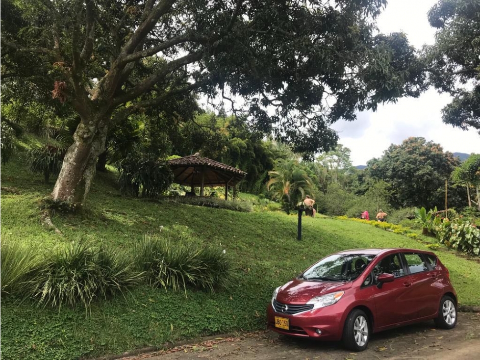 Vendo casa campestre, Girardota vereda Totumo. independiente