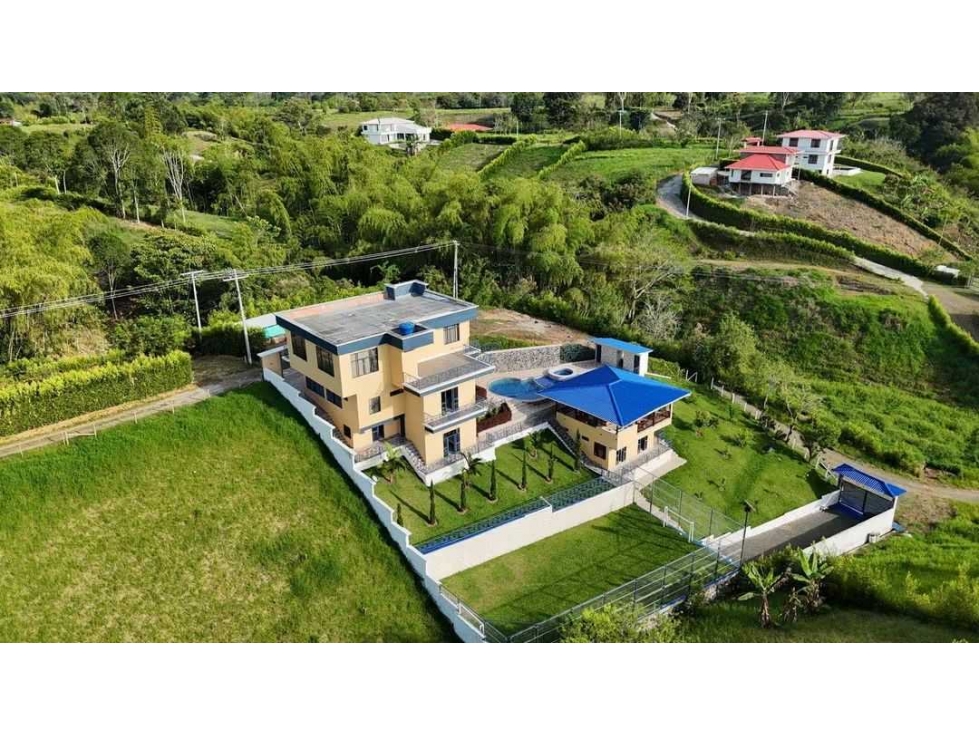 VENTA DE CASA CAMPESTRE VIA CARTAGO - ALCALA - 1