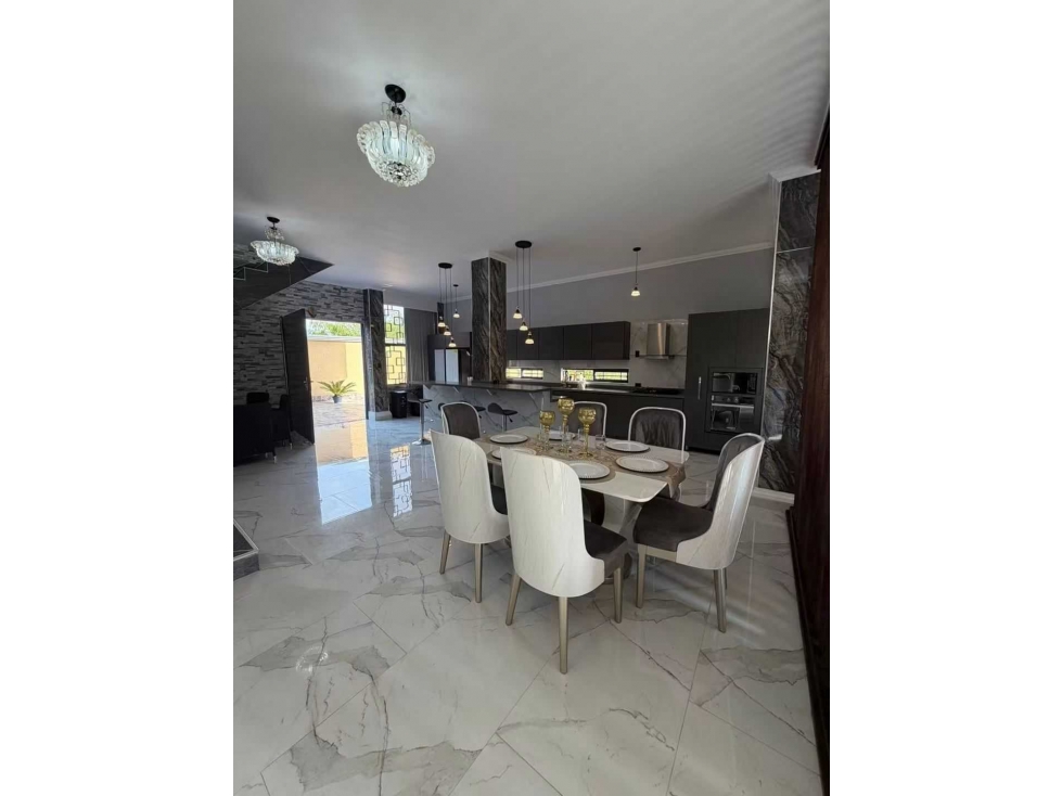 VENTA DE CASA CAMPESTRE VIA CARTAGO - ALCALA - 2
