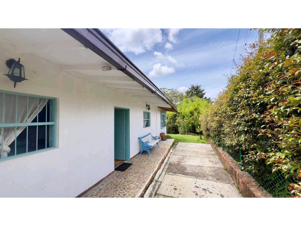 VENTA DE CASA CAMPESTRE.INDEPENDIENTE.RIONEGRO-SAJONIA