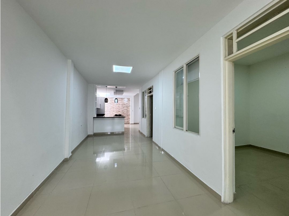 Venta de Casa Comercial en Bretaña para 6 niveles — foto 3