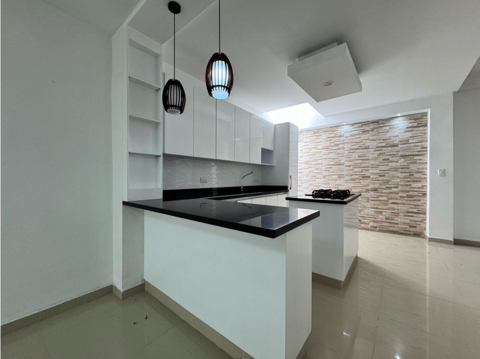 Venta de Casa Comercial en Bretaña para 6 niveles — foto 4