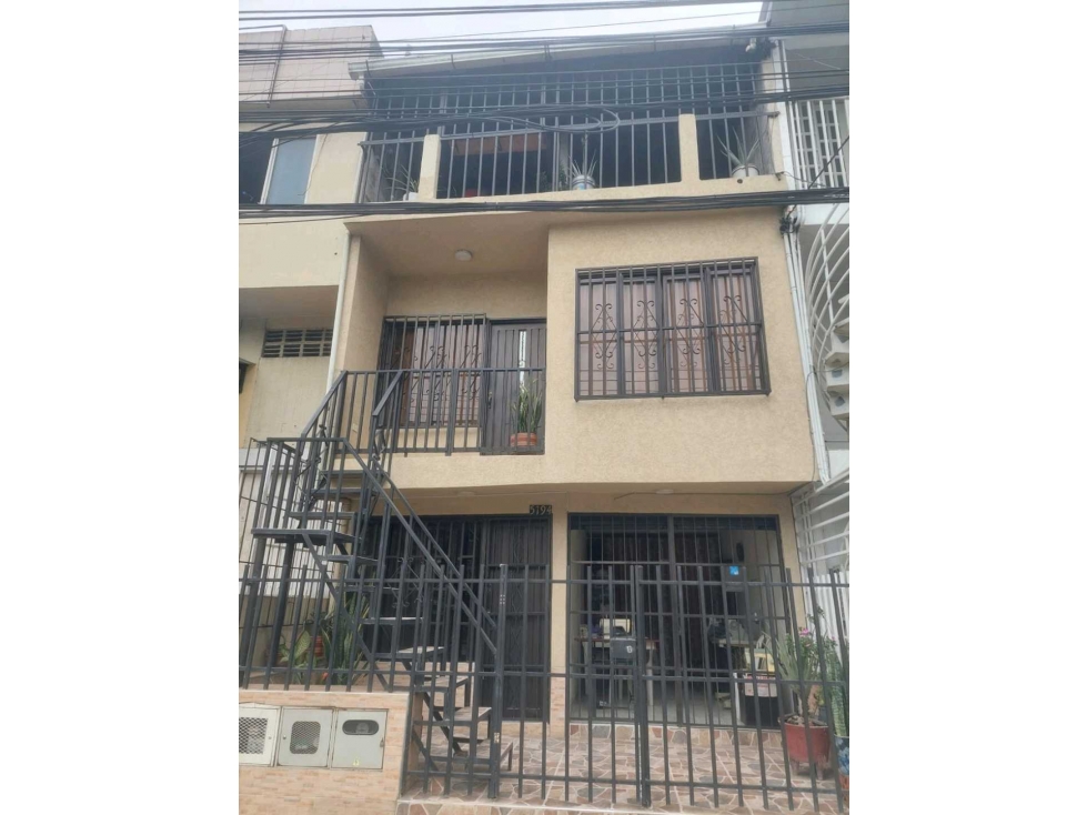 VENTA DE CASA COMERCIAL CIUDAD CORDOBA CALI PISOS INDEPENDIENTES — foto 3