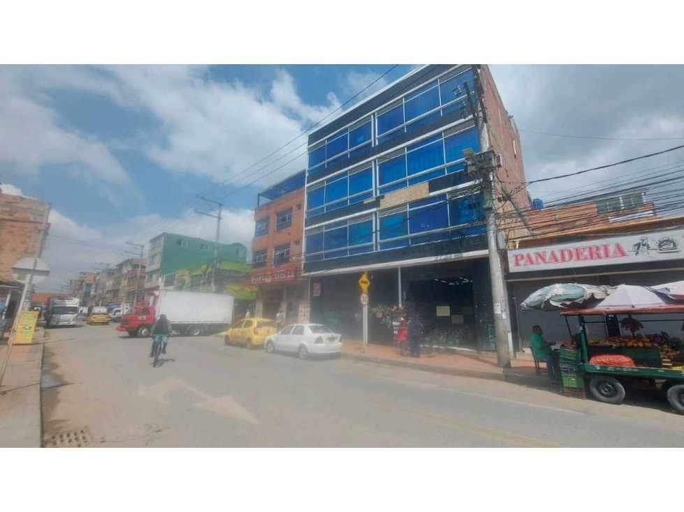 VENTA DE CASA COMERCIAL KENNEDY PORTAL AMERICAS BOGOTÁ