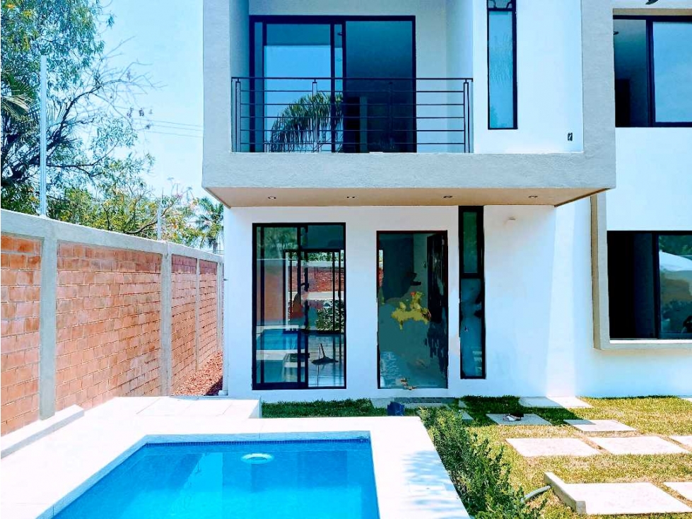 VENTA DE CASA CON ALBERCA EN CONDOMINIO EN JIUTEPEC MORELOS