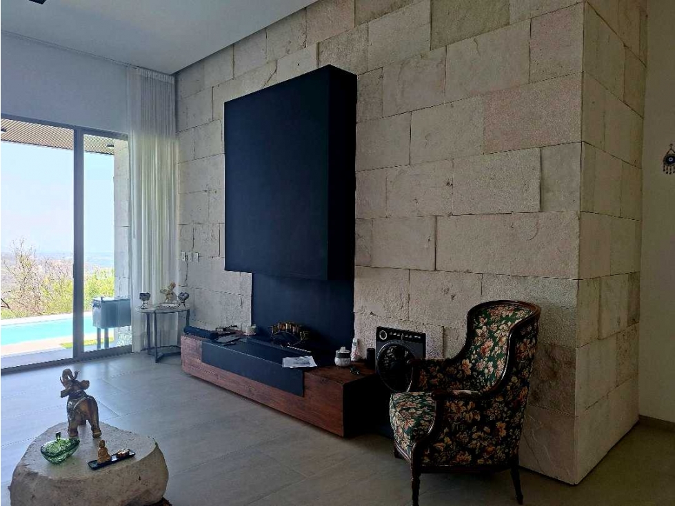 VENTA DE CASA CON ALBERCA EN CLUB DE GOLF SAN GASPAR JIUTEPEC — foto 4