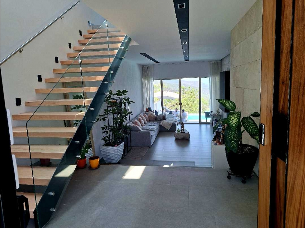 VENTA DE CASA CON ALBERCA EN CLUB DE GOLF SAN GASPAR JIUTEPEC — foto 5