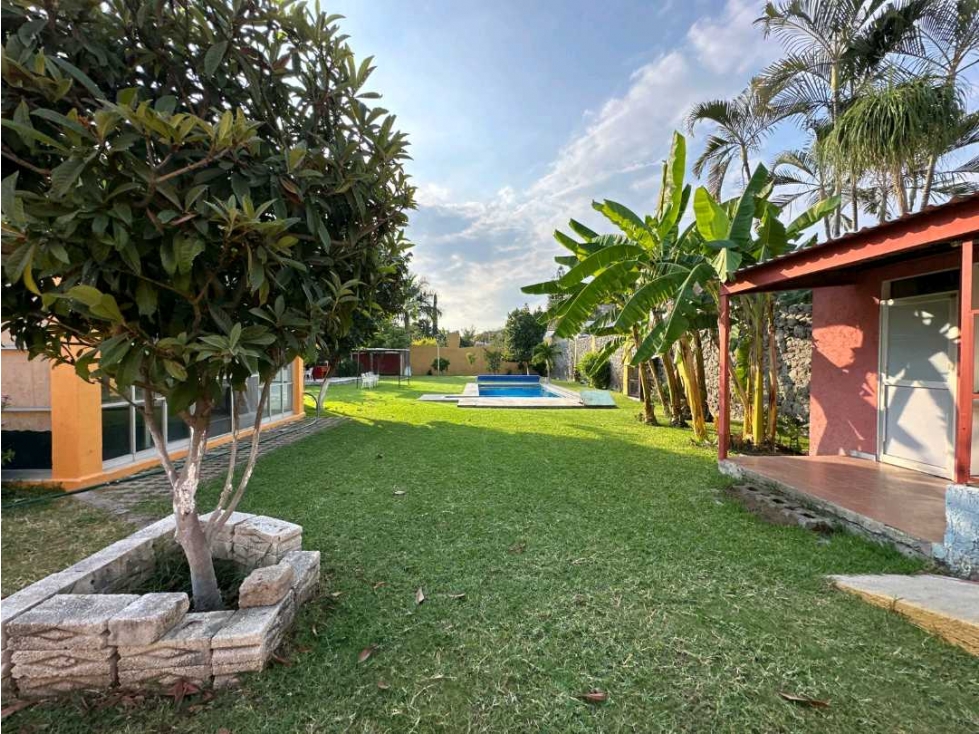 Venta de casa con alberca y jardín, en Granjas Mérida.Temixco, Morelos — foto 3