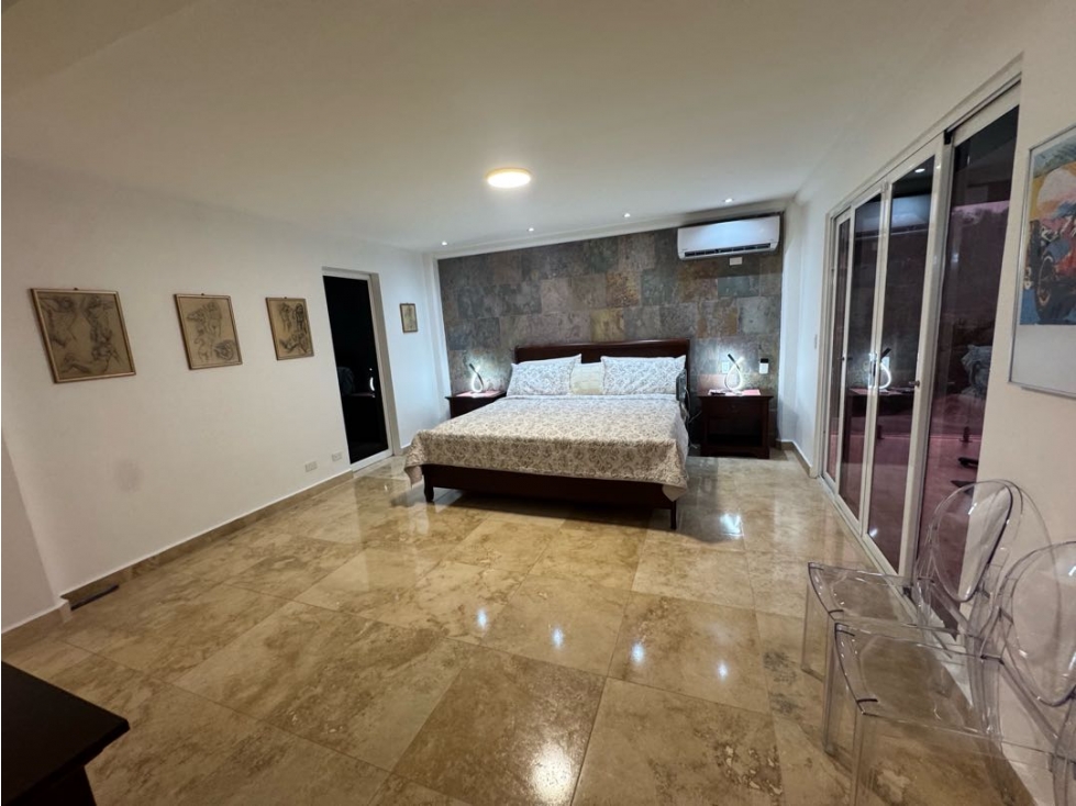 Venta de casa con area verde de 4 pisos | Ancon, Albrook — foto 5