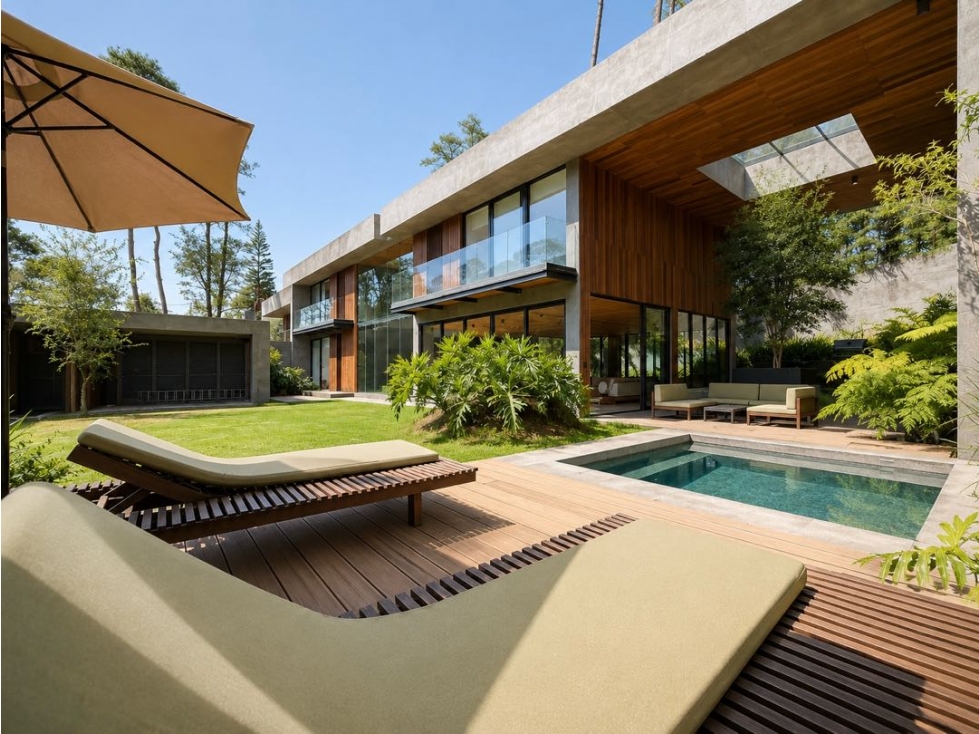 VENTA DE CASA CON JACUZZI, TERRAZA Y JARDIN I AVANDARO — foto 2