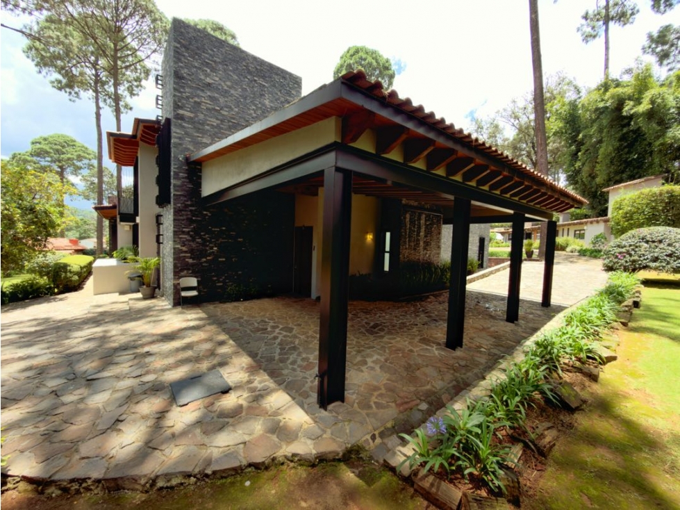 VENTA DE CASA CON JACUZZI, TERRAZA Y AMPLIO JARDÍN I AVÁNDARO — foto 5
