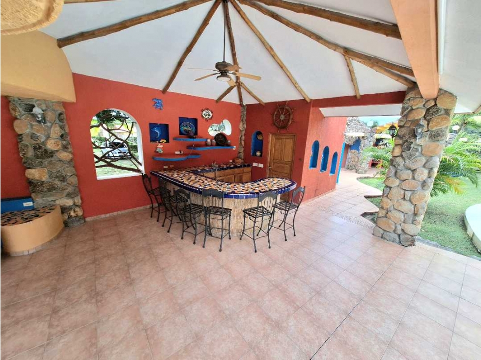 VENTA DE CASA CON PISCINA EN PLAYA CORONADO - 5