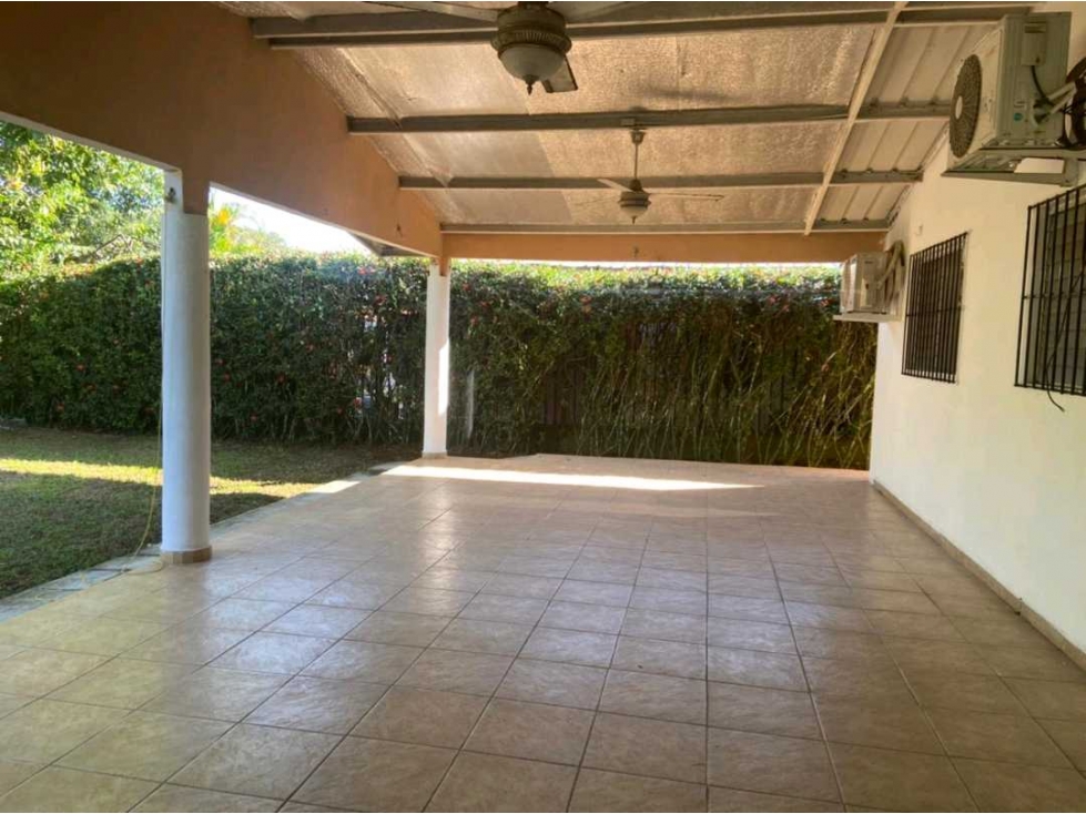 VENTA DE CASA DAVID 4 RECAMARAS COMPLETAMENTE CERCADA — foto 2
