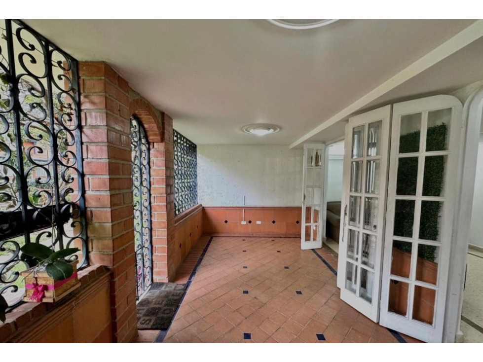 Venta de casa de 3 niveles en la Mota Belén unidad cerrada — foto 4