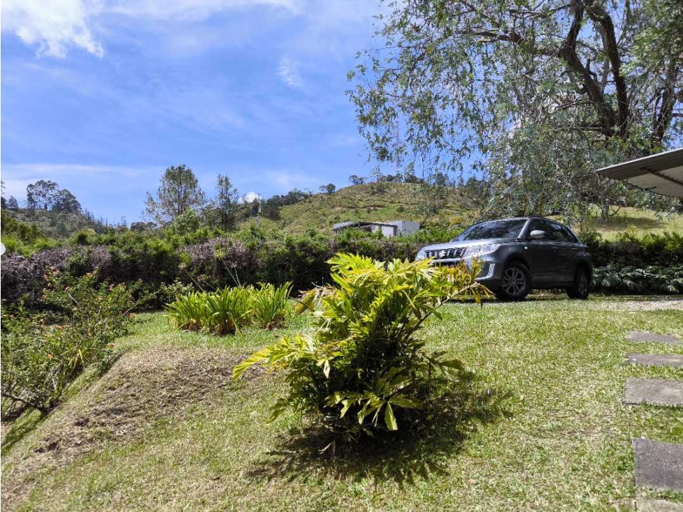 VENTA DE CASA DE CAMPO EN EL RETIRO - PANTANILLO — foto 4