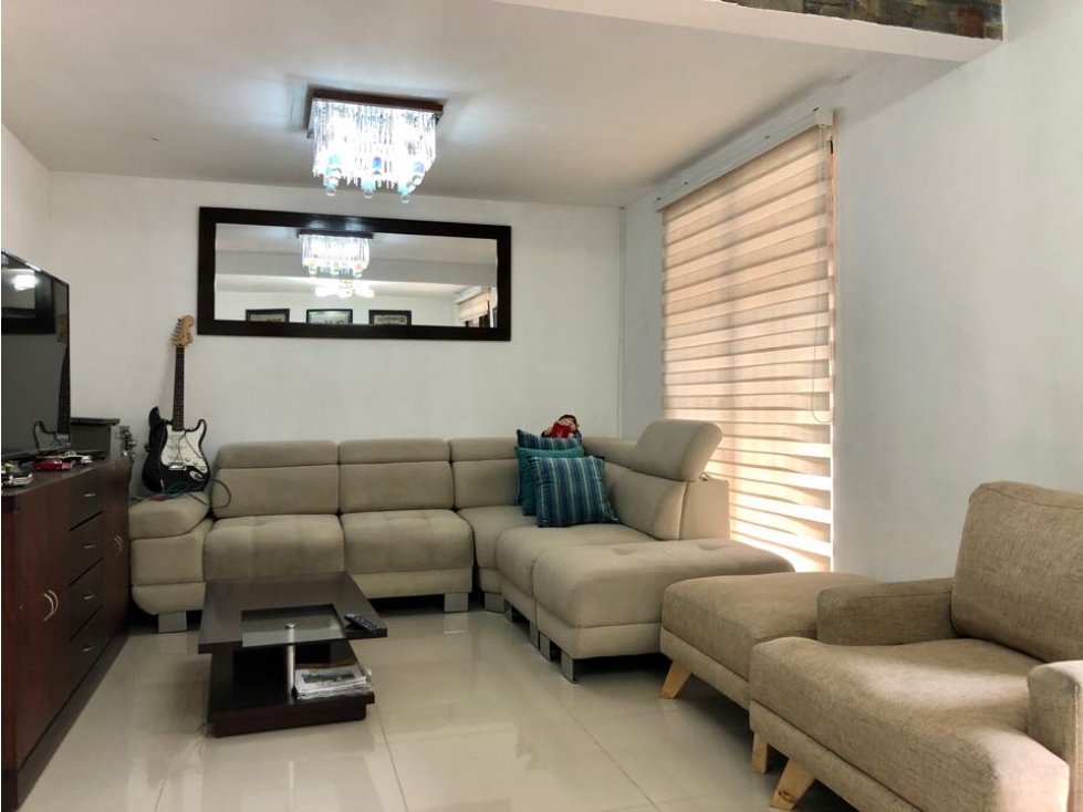 VENTA DE CASA EN CONDOMINIO EN CIUDAD JARDIN CALI SUR — foto 3