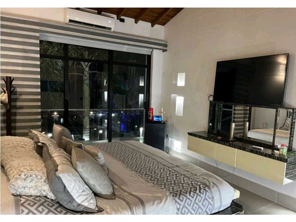 VENTA DE CASA DE DESCANSO DE LUJO EN SAN JERÓNIMO. — foto 3
